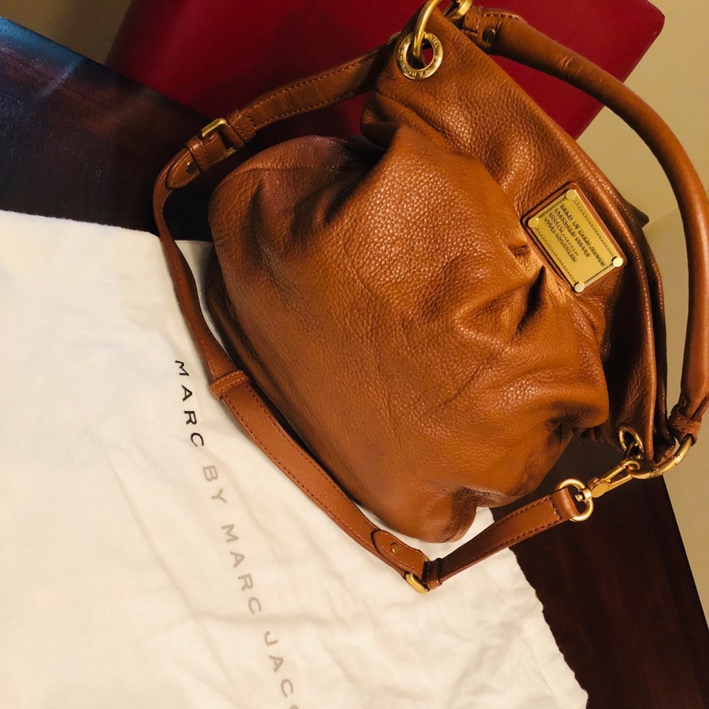 Authentic Leather Marc Jacobs Shoulder Bag